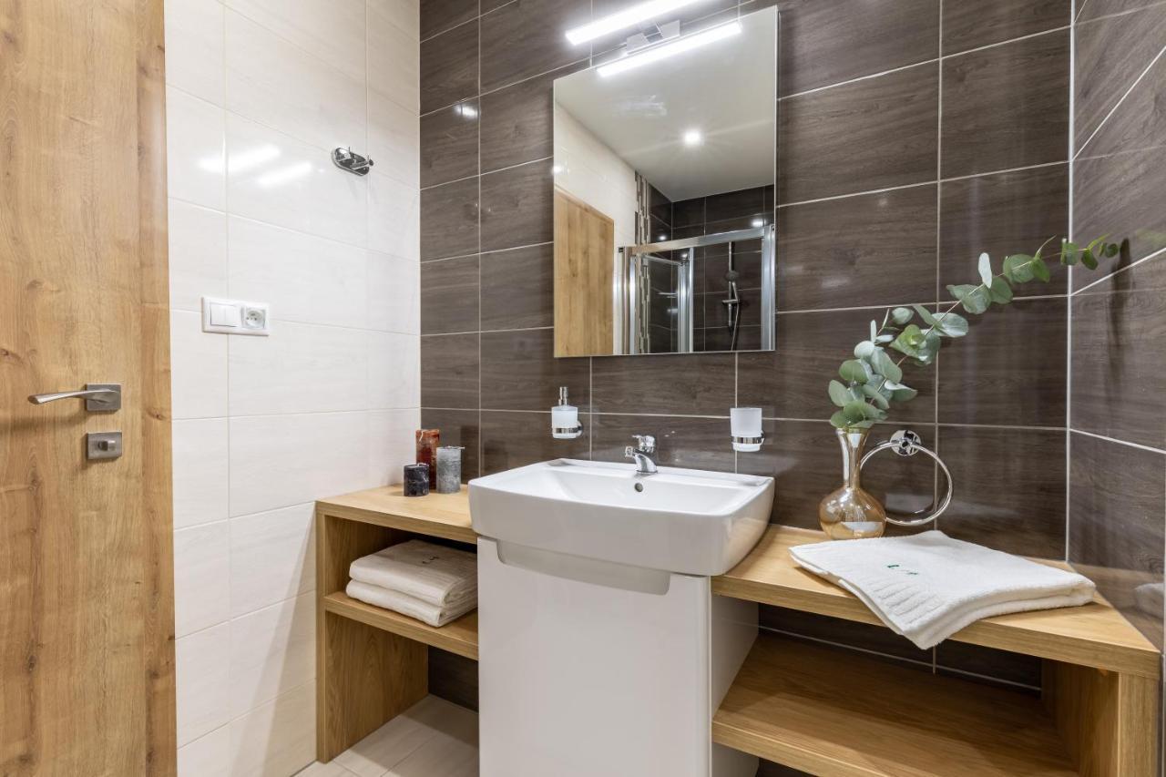 Apartman Lucid C207 วิสโซเค ดาตรี ภายนอก รูปภาพ